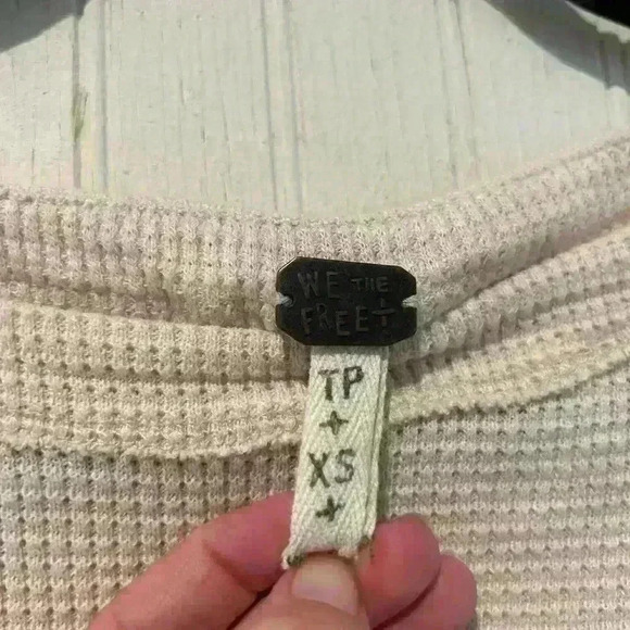 Free people boho oversized thermal long sleeve top sz. XS. Patchwork peasant - Picture 2 of 7